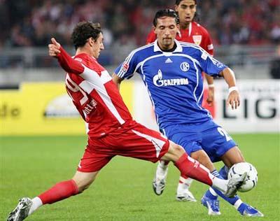 坚韧型中场 坚韧型中场