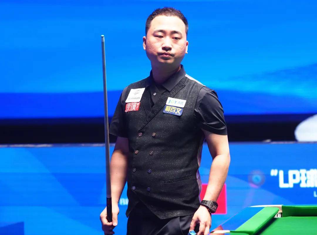 足在本场初 足在本场初