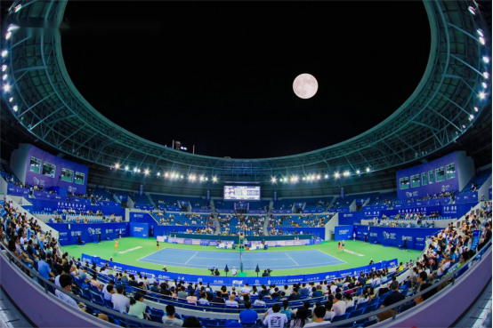 他在关键时 他在关键时