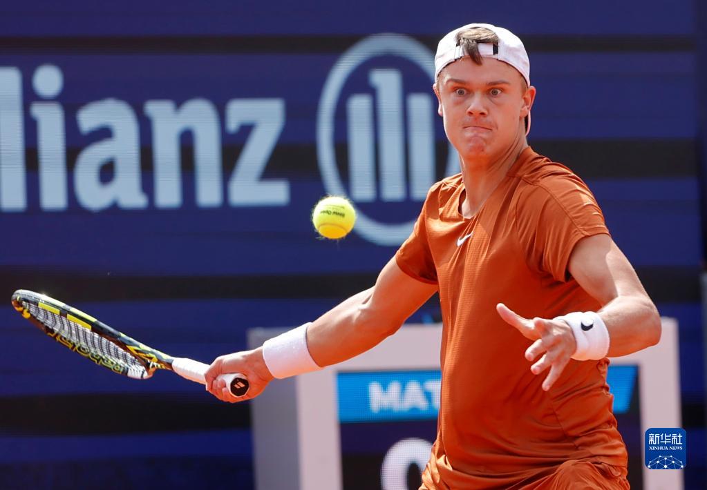 乔治的错位 乔治的错位