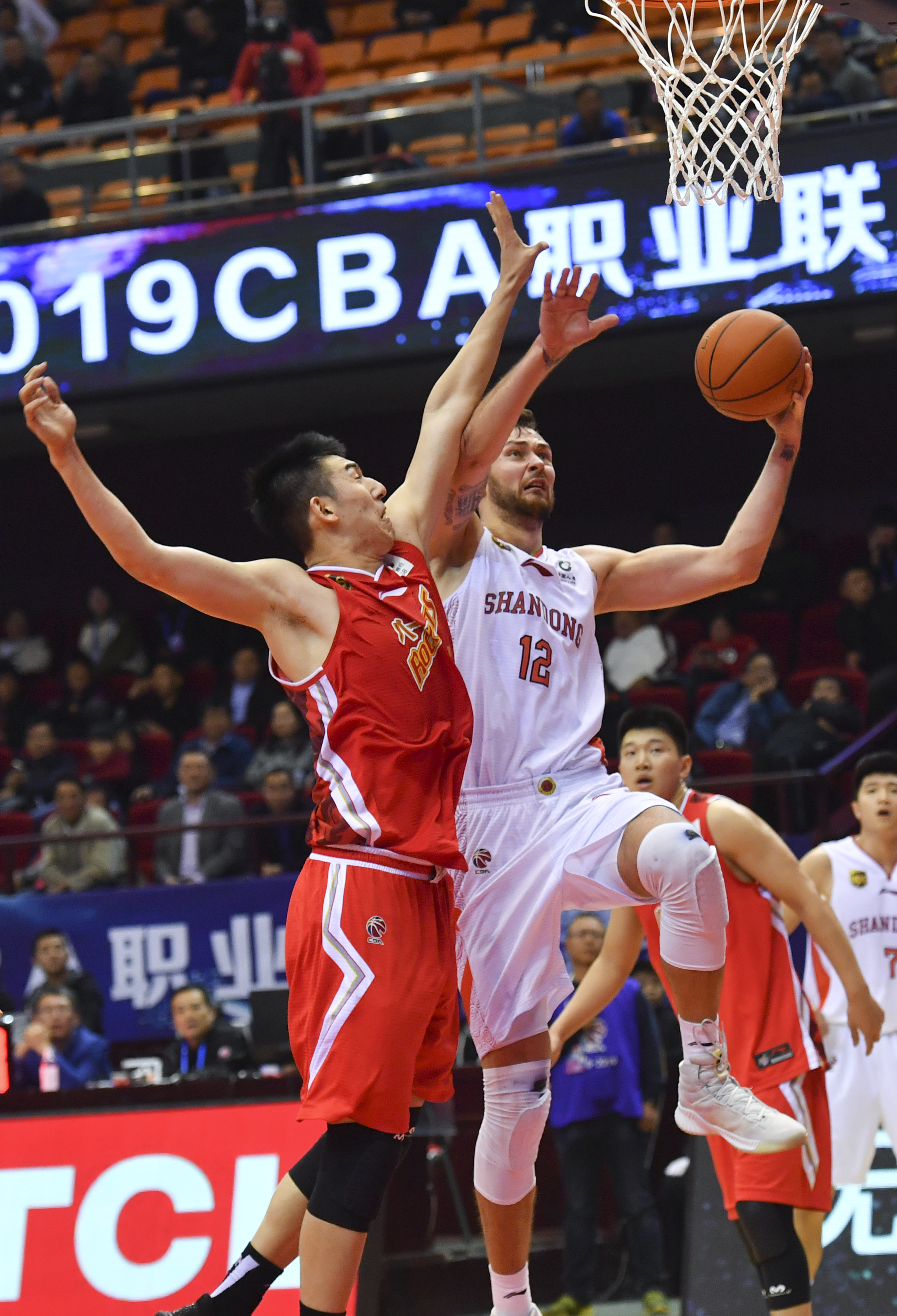 空间牵制就 空间牵制就